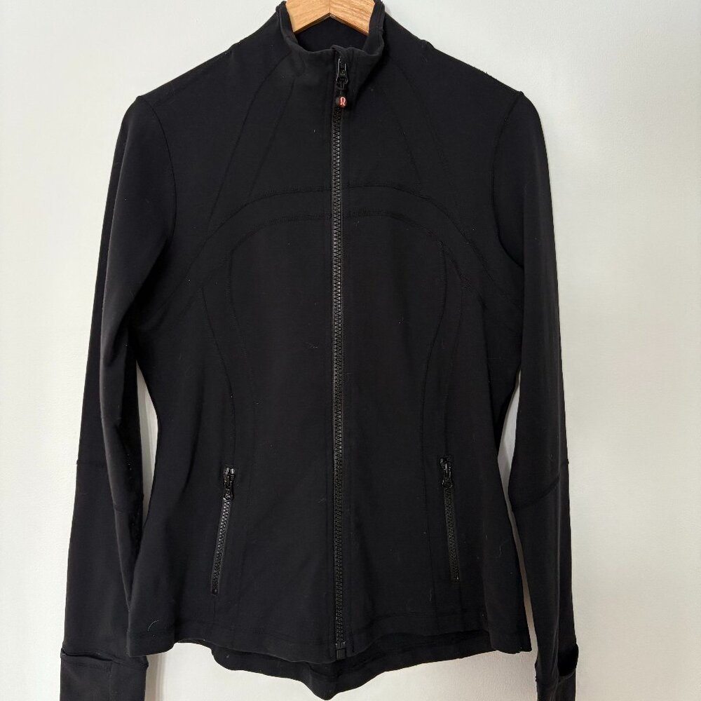 lululemon Zip-Up Performance Jacket / Sweater